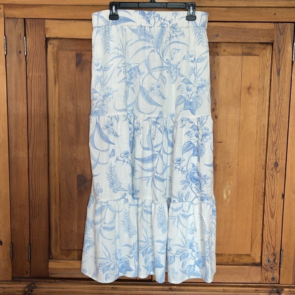 Haver & Blair London Floral Blue Maxi Skirt Sz. MD.